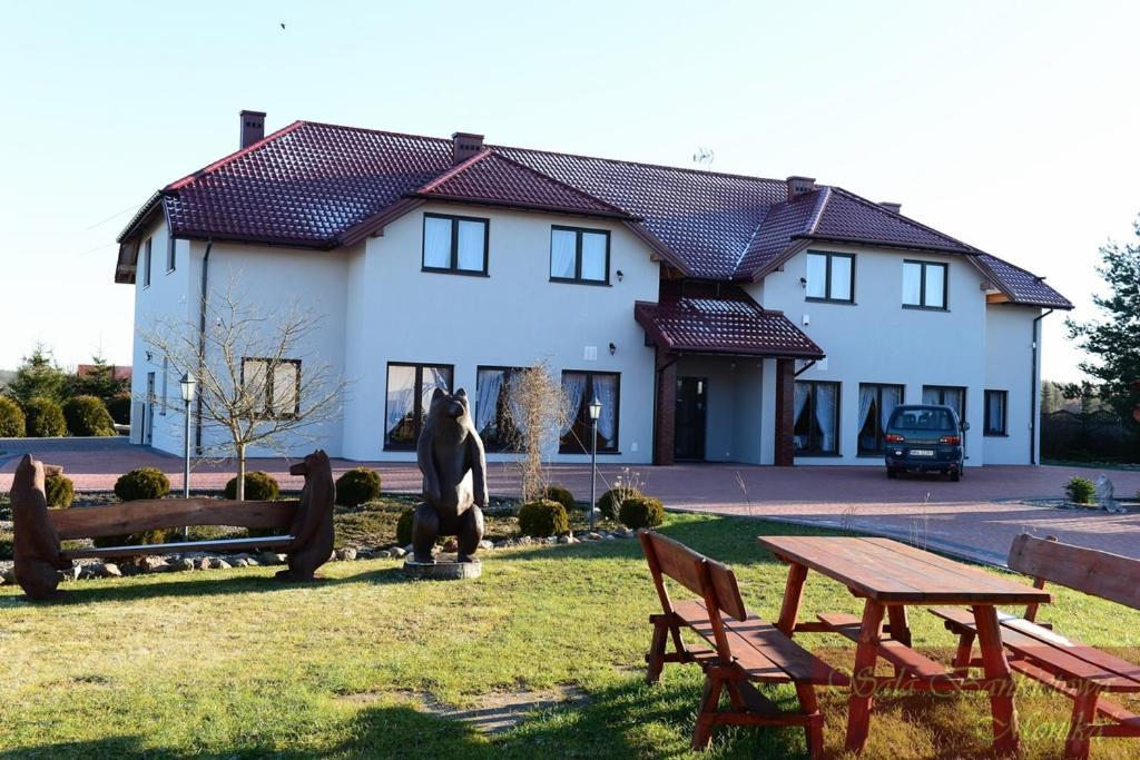 Hotel Monika Makow Mazowiecki Exterior photo